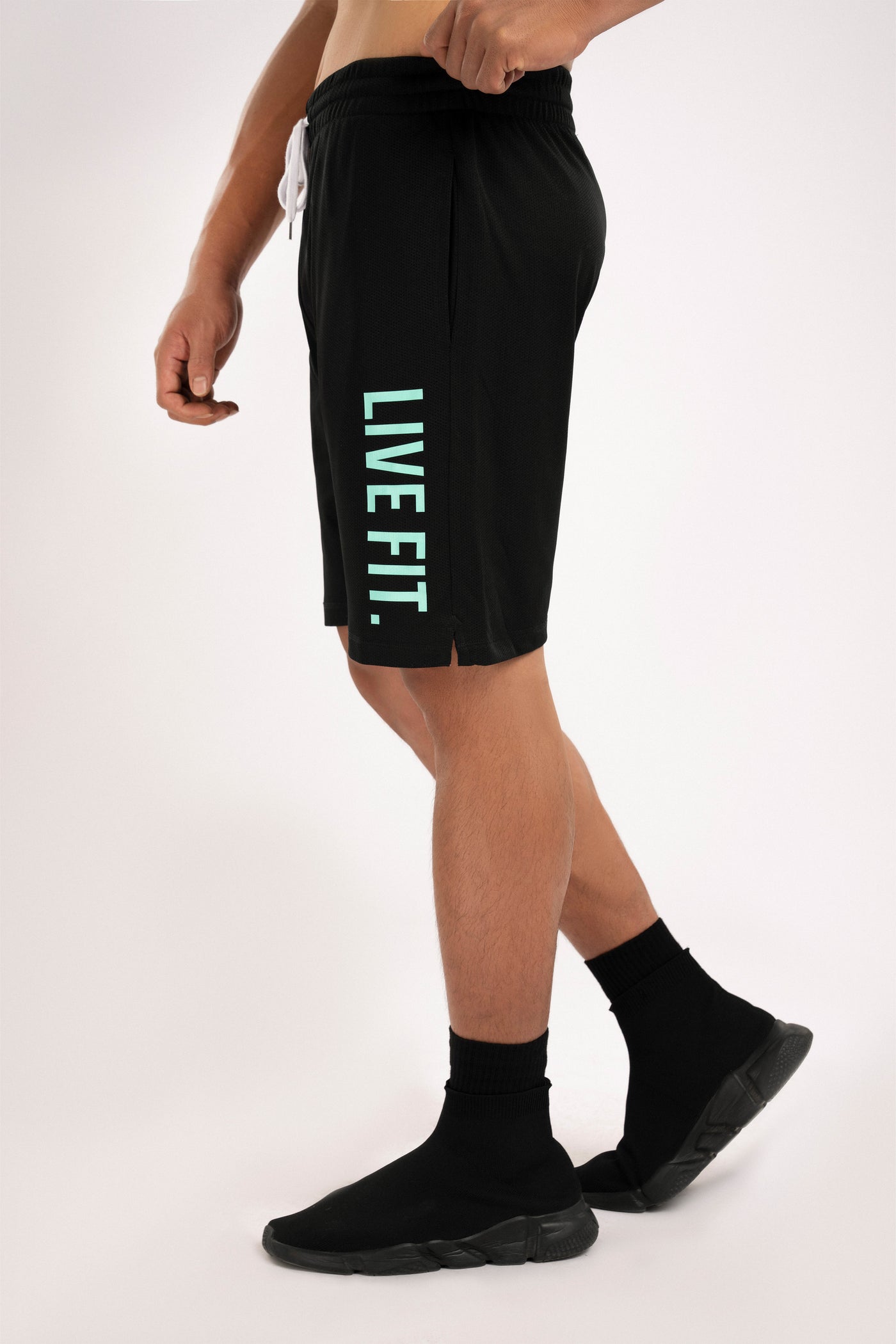 <tc>Live Fit. Court Shorts</tc>