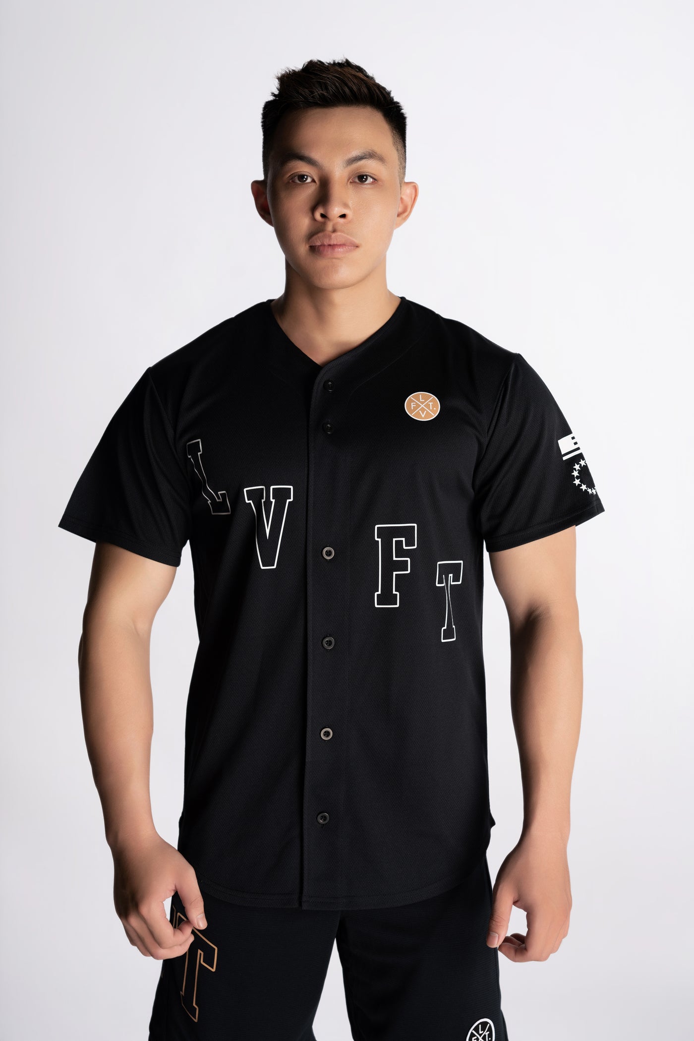 <tc>Live Fit. Game Day Baseball Jersey</tc>