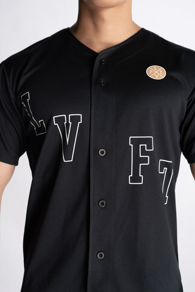 <tc>Live Fit. Game Day Baseball Jersey</tc>