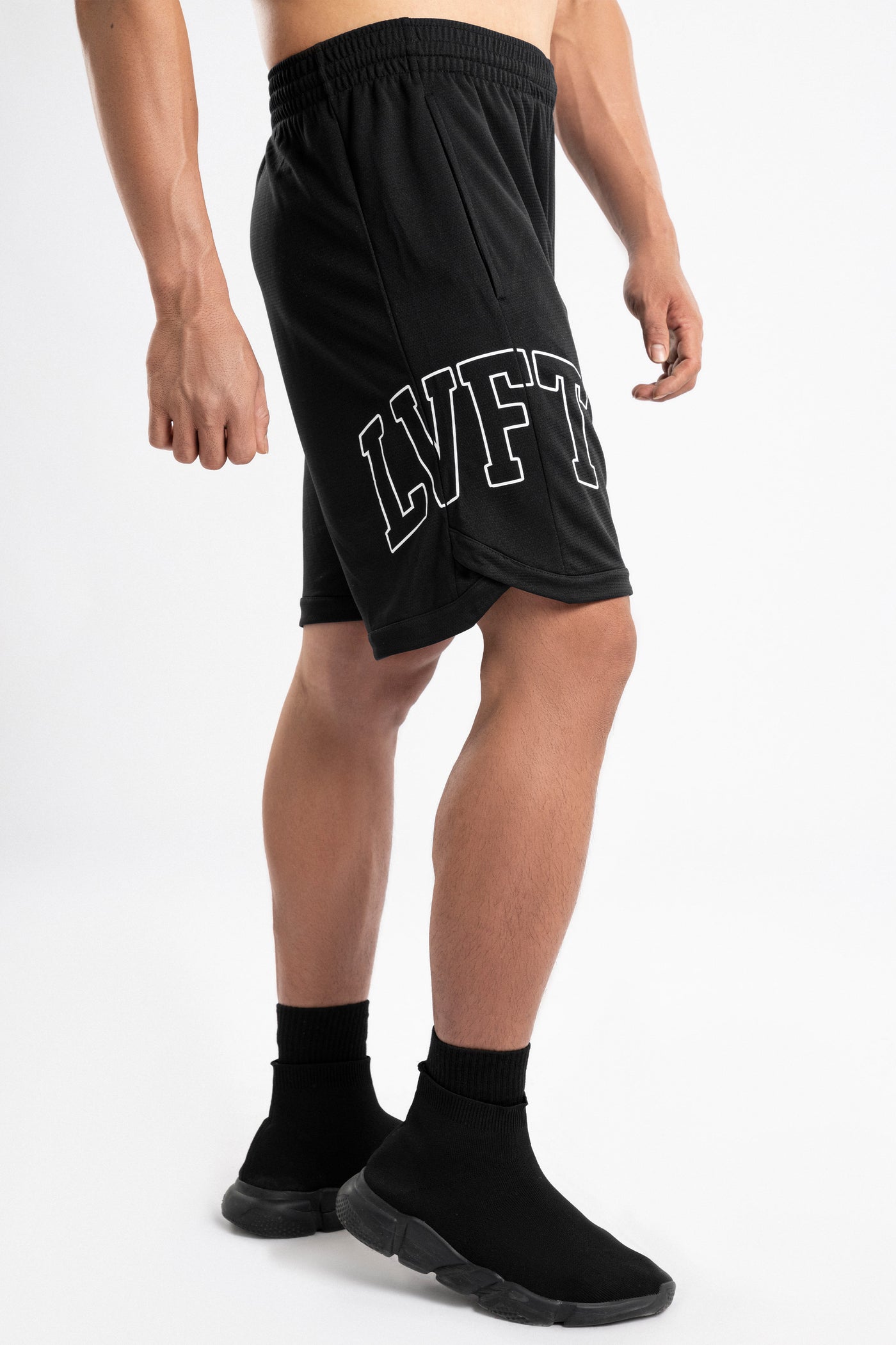 <tc>Live Fit. Century Court Shorts</tc>